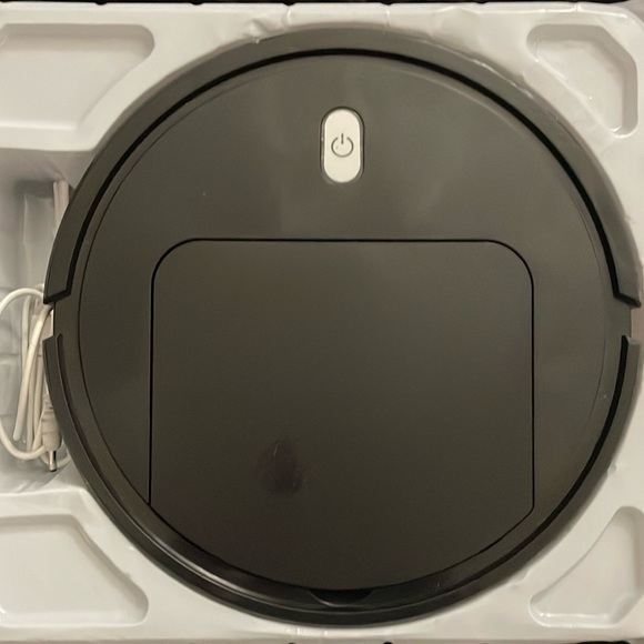 Robot vacuum cleaner - Picture 3 of 4